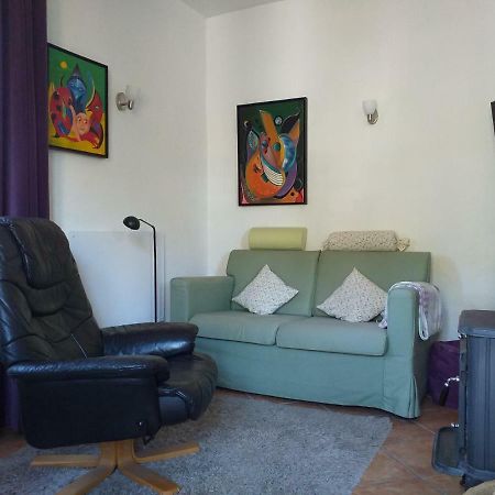 Vakantiehuis "Het Rode Huis" Treis-Karden Exteriör bild